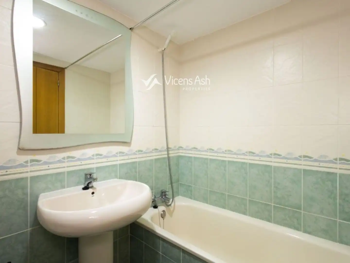 Badezimmer von Wohnung zum Verkauf in Jávea / Xàbia mit Klimaanlage, Terrasse und Schwimmbad