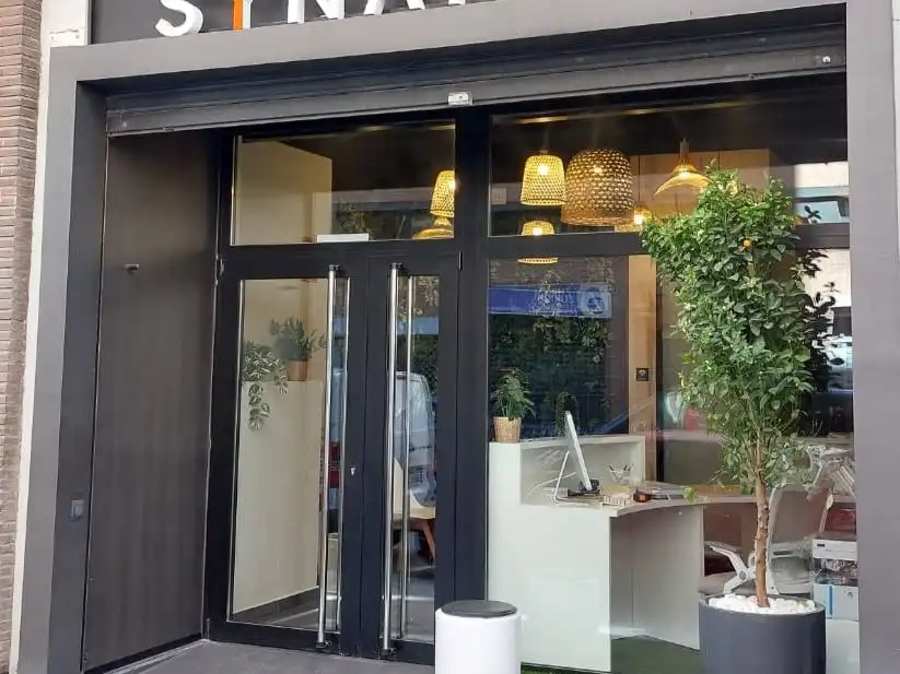 Commercial properties for rent in Madrid  with Air Conditioner, Heating and Parquet flooring