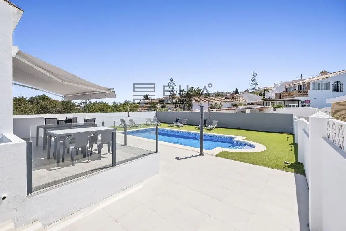 Villa avec piscine à vendre à El Faro, imagen 4