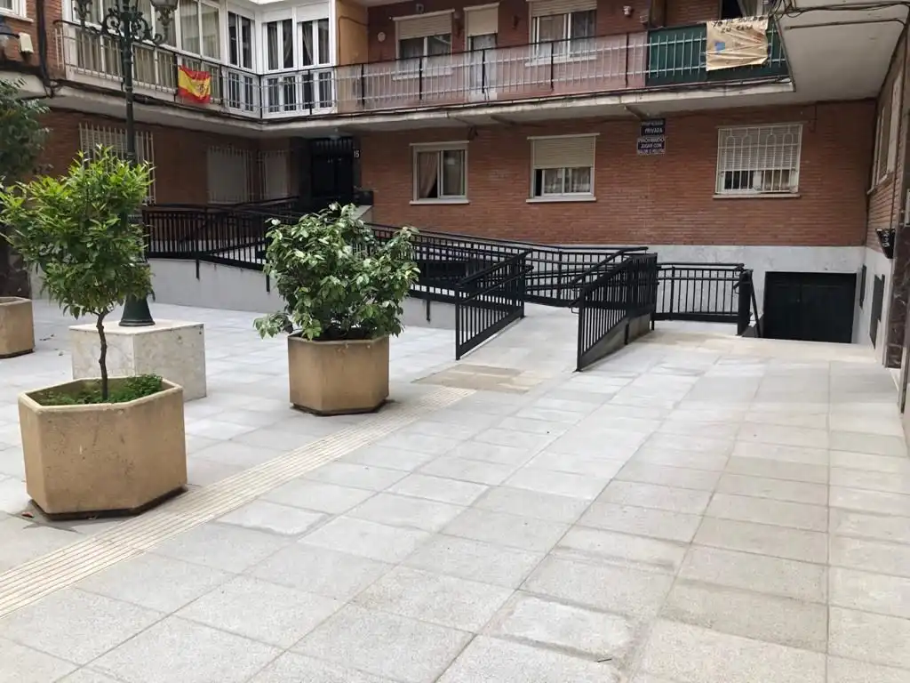 Terrace of Storage room for rent in Alcalá de Henares
