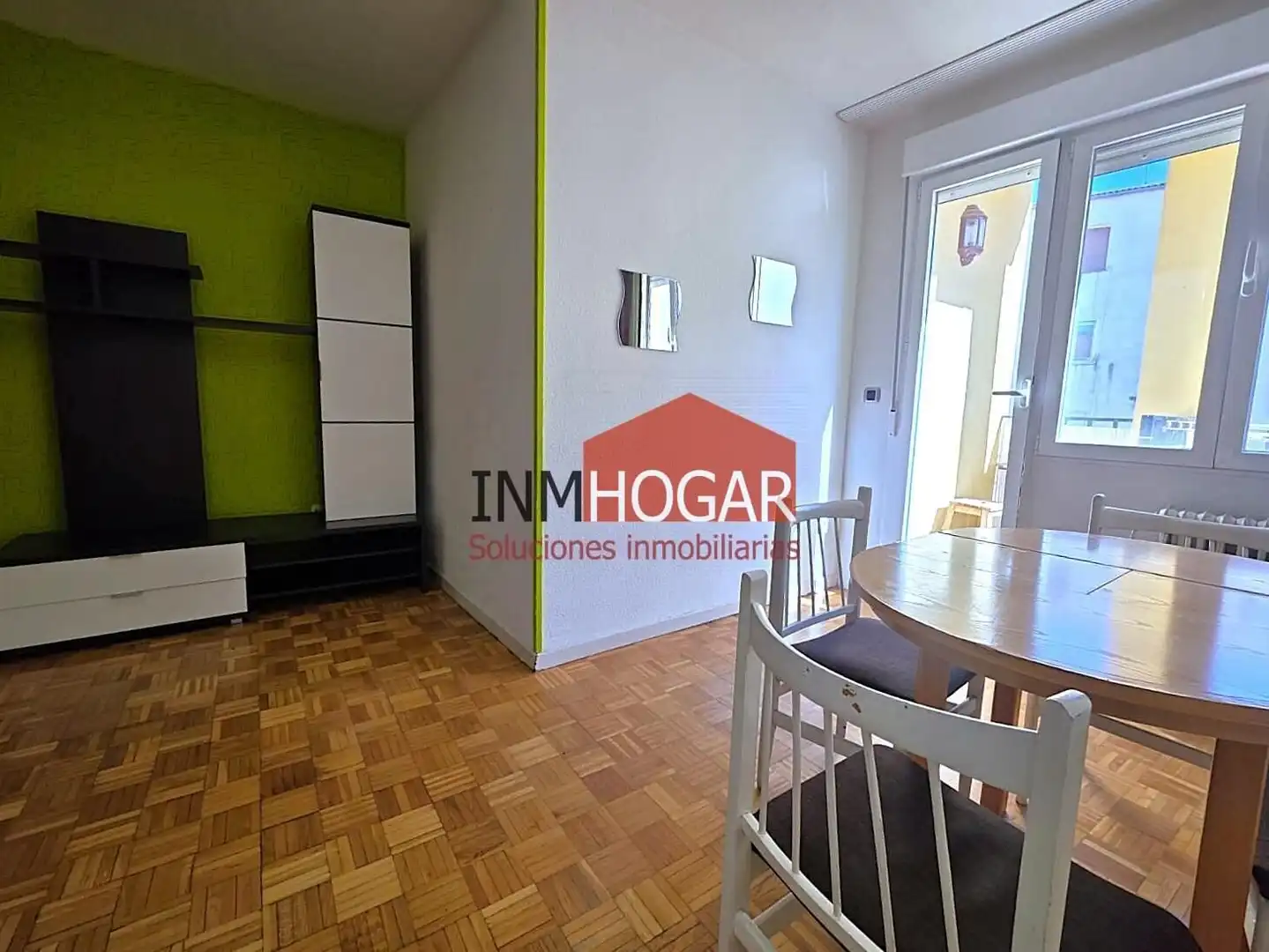 Habitación de Piso en venta en Ávila con Calefacción, Parquet y Balcón