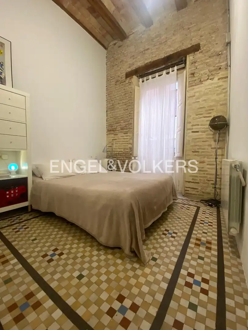 Bedroom of Flat for rent in Valencia  with Air Conditioner and Heating