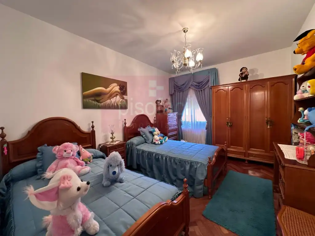 Habitación de Casa o chalet en venta en Lugo