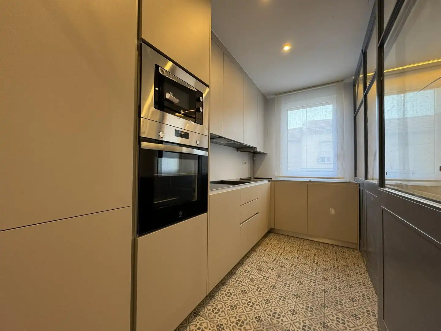 Wohnung zur Miete in Avenida REINA VICTORIA, Bellas Vistas