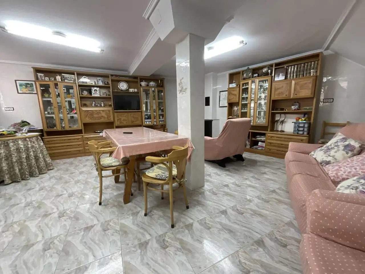 Casa amb terrassa en venda a Calle Isidoro Salas, imagen 4