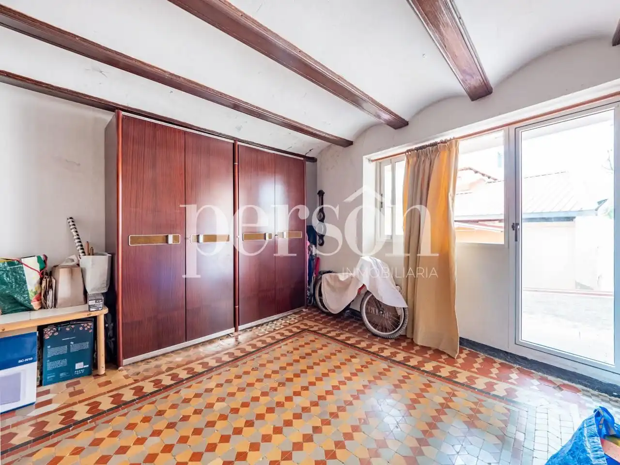 Habitación de Planta baja en venta en Valencia con Terraza