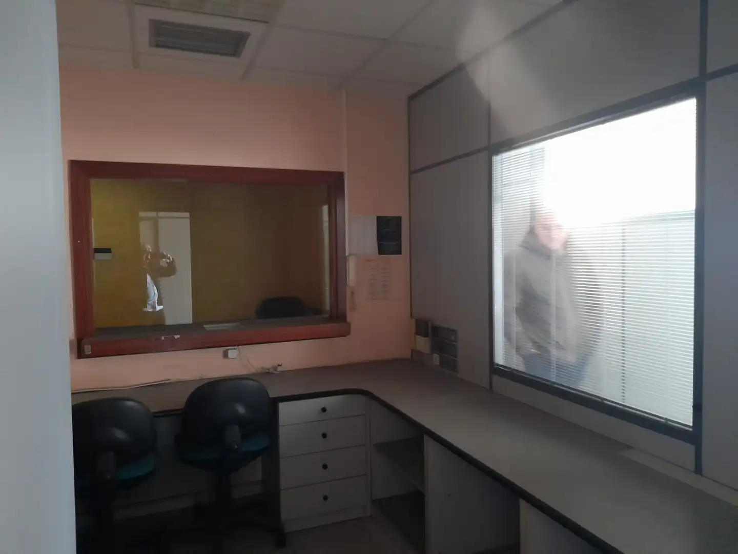 Oficina en venda en Ripollet amb Aire condicionat, Calefacció i Moblat