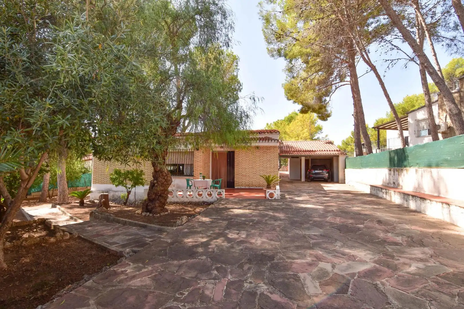 Vista exterior de Casa o chalet en venta en Montserrat con Aire acondicionado, Calefacción y Trastero