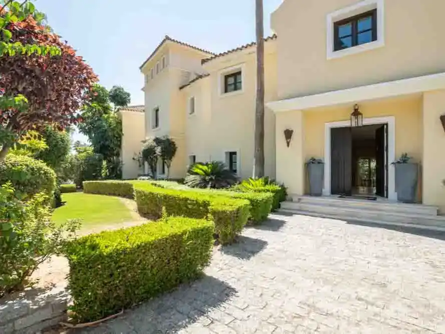 Vista exterior de Piso en venta en Sotogrande Alto