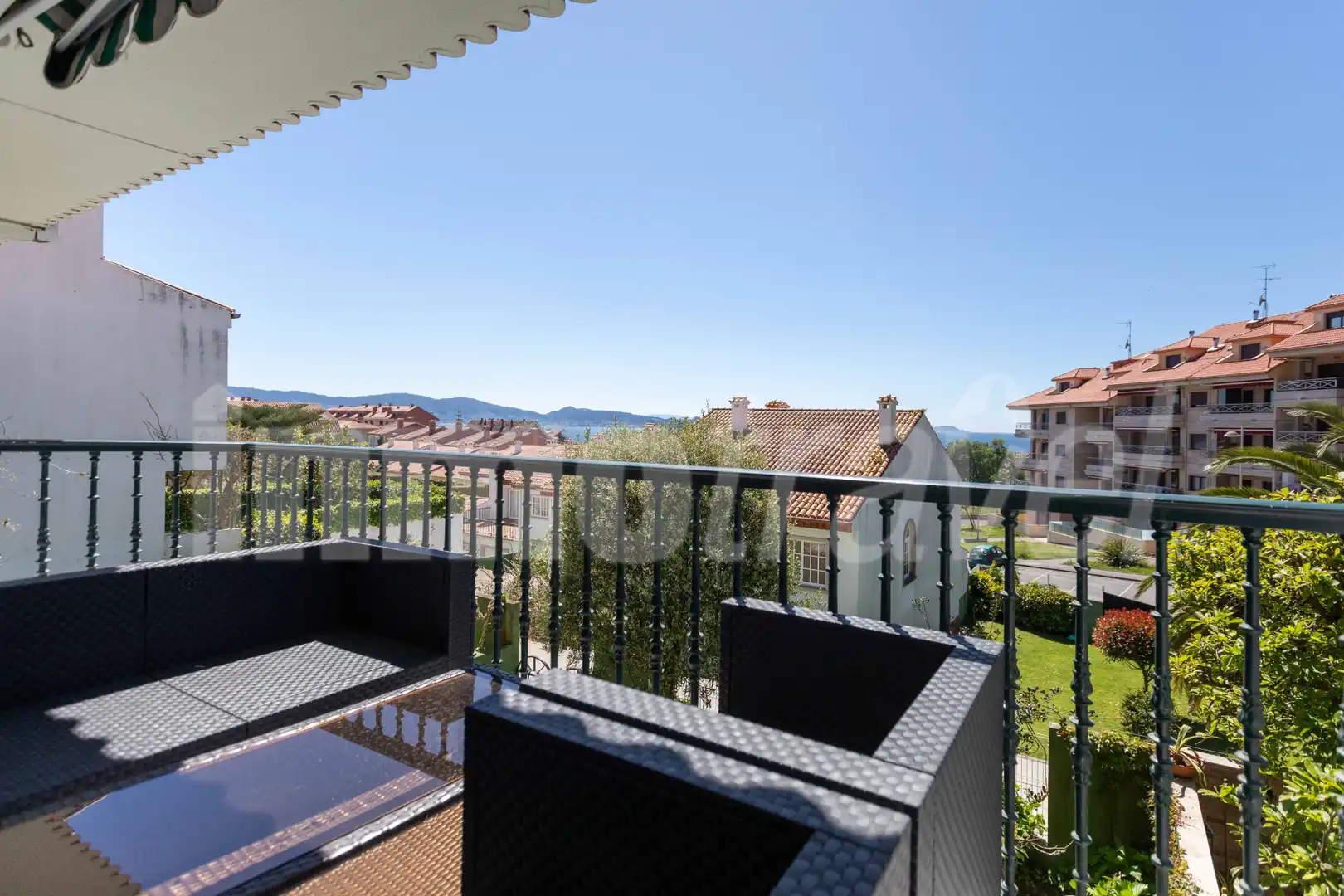 Terrassa de Casa adosada de lloguer en Sanxenxo amb Jardí privat, Terrassa i Moblat