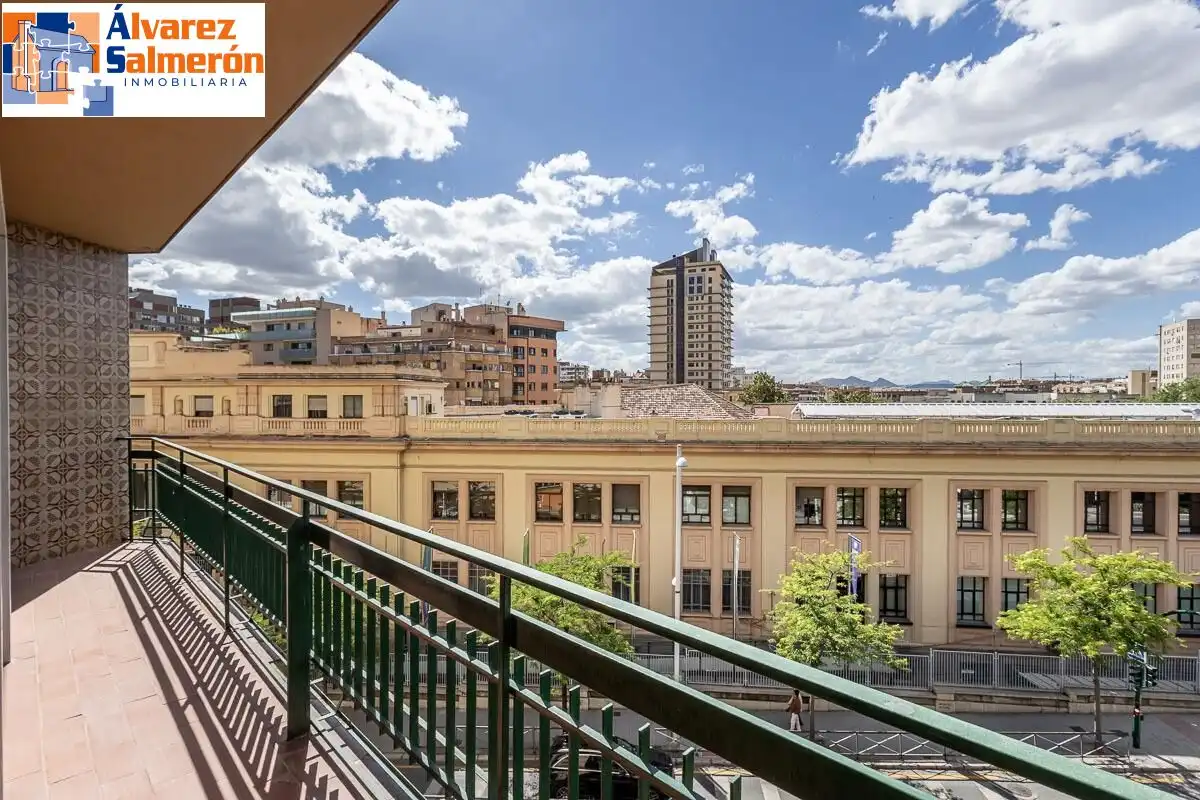 Piso con terraza en venta en Avenida DE MADRID 20, imagen 11