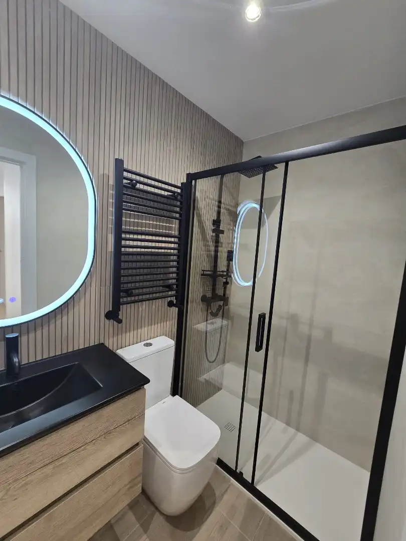 Piso en venta en Calle Escudero, 22, Casco Antiguo