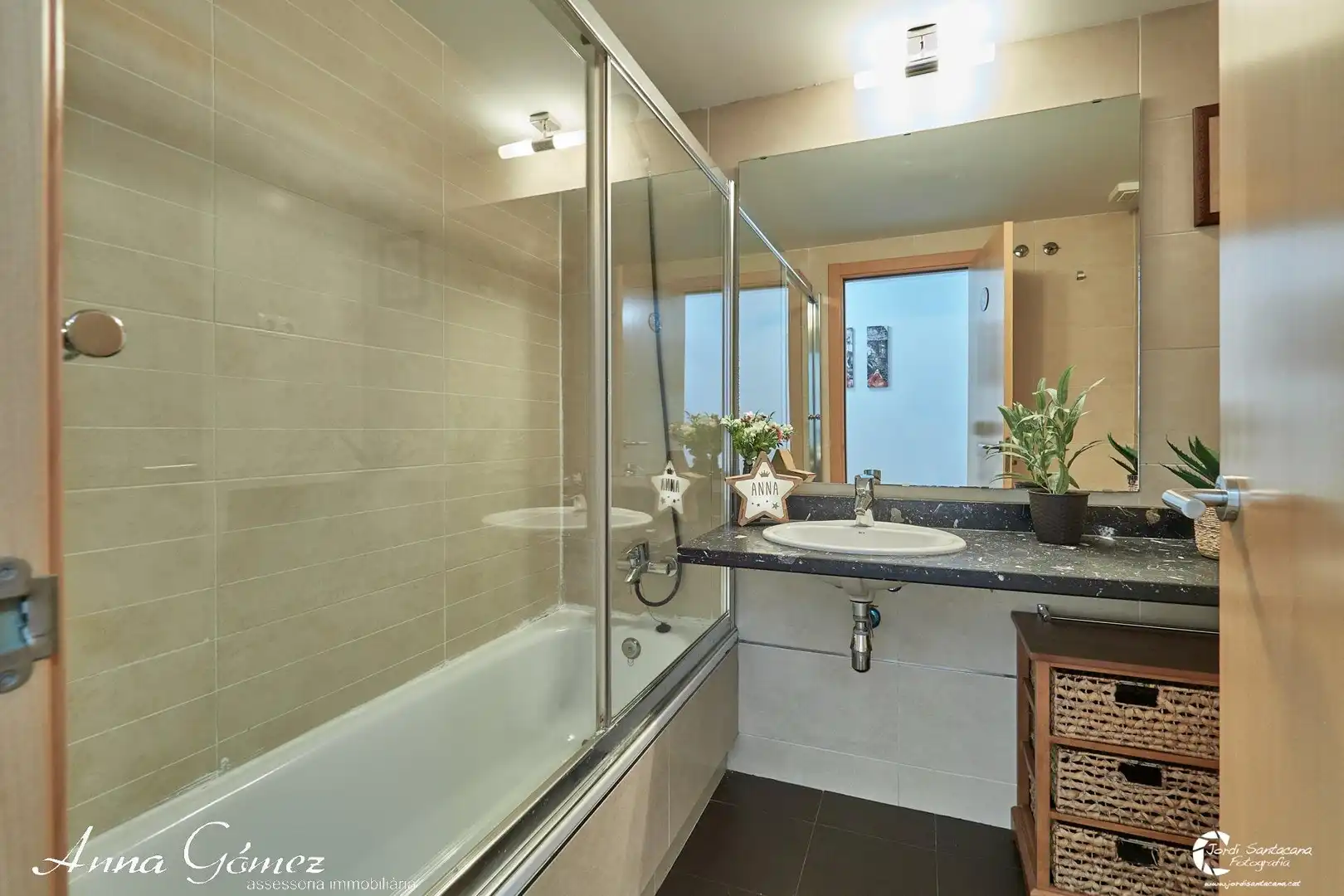 Baño de Planta baja en venta en El Vendrell con Calefacción, Parquet y Terraza