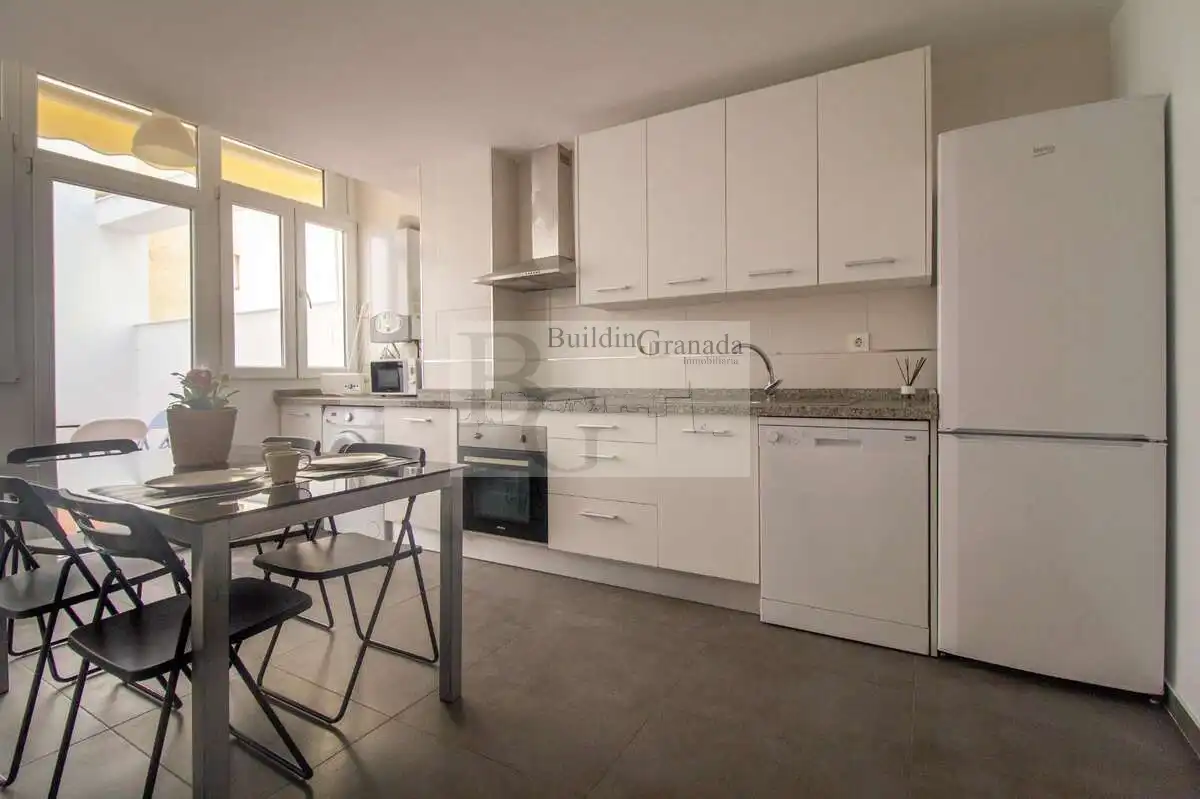 Cocina de Piso de alquiler en Granada con Calefacción, Terraza y Amueblado