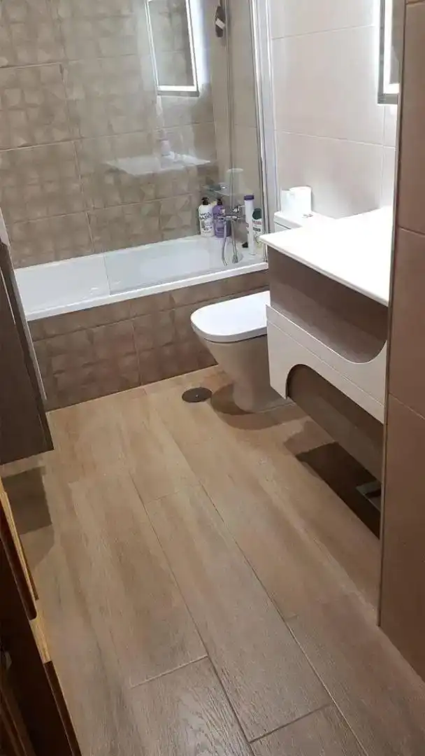 Baño de Piso en venta en Lorca con Aire acondicionado, Parquet y Trastero