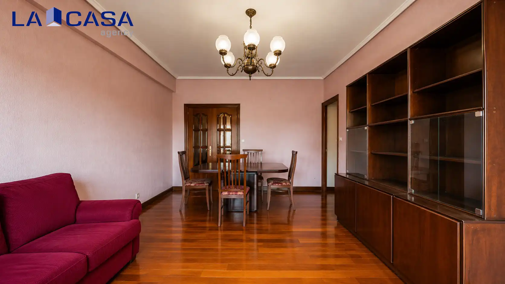 Sala d'estar de Pis en venda en Bilbao  amb Balcó