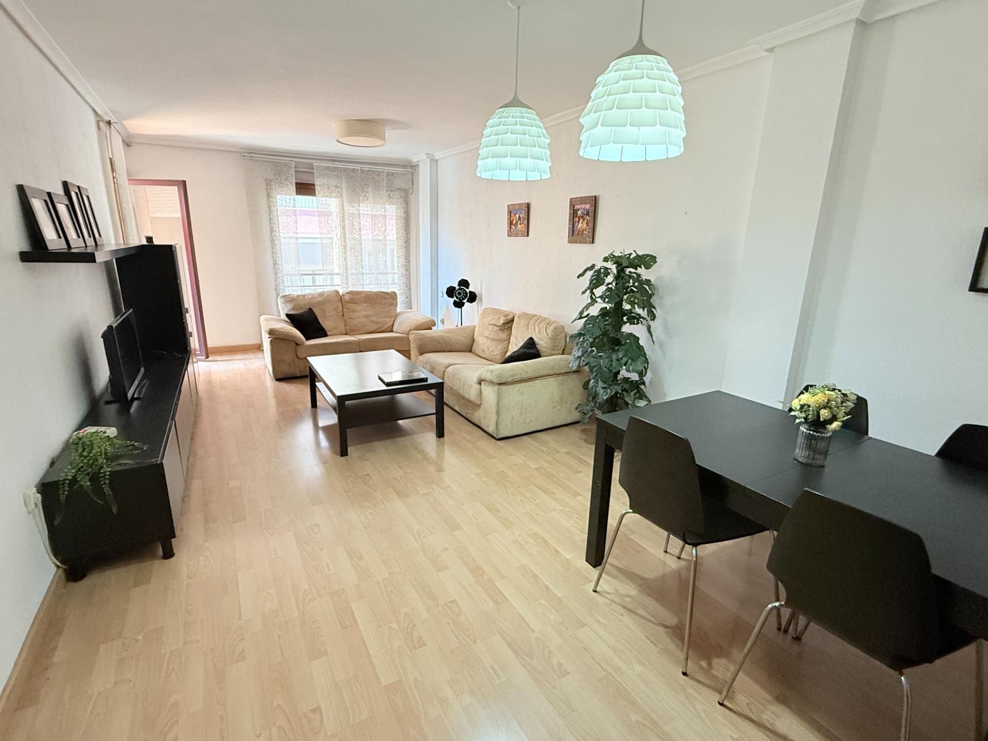 Sala de estar de Piso en venta en Alicante / Alacant con Terraza y Balcón