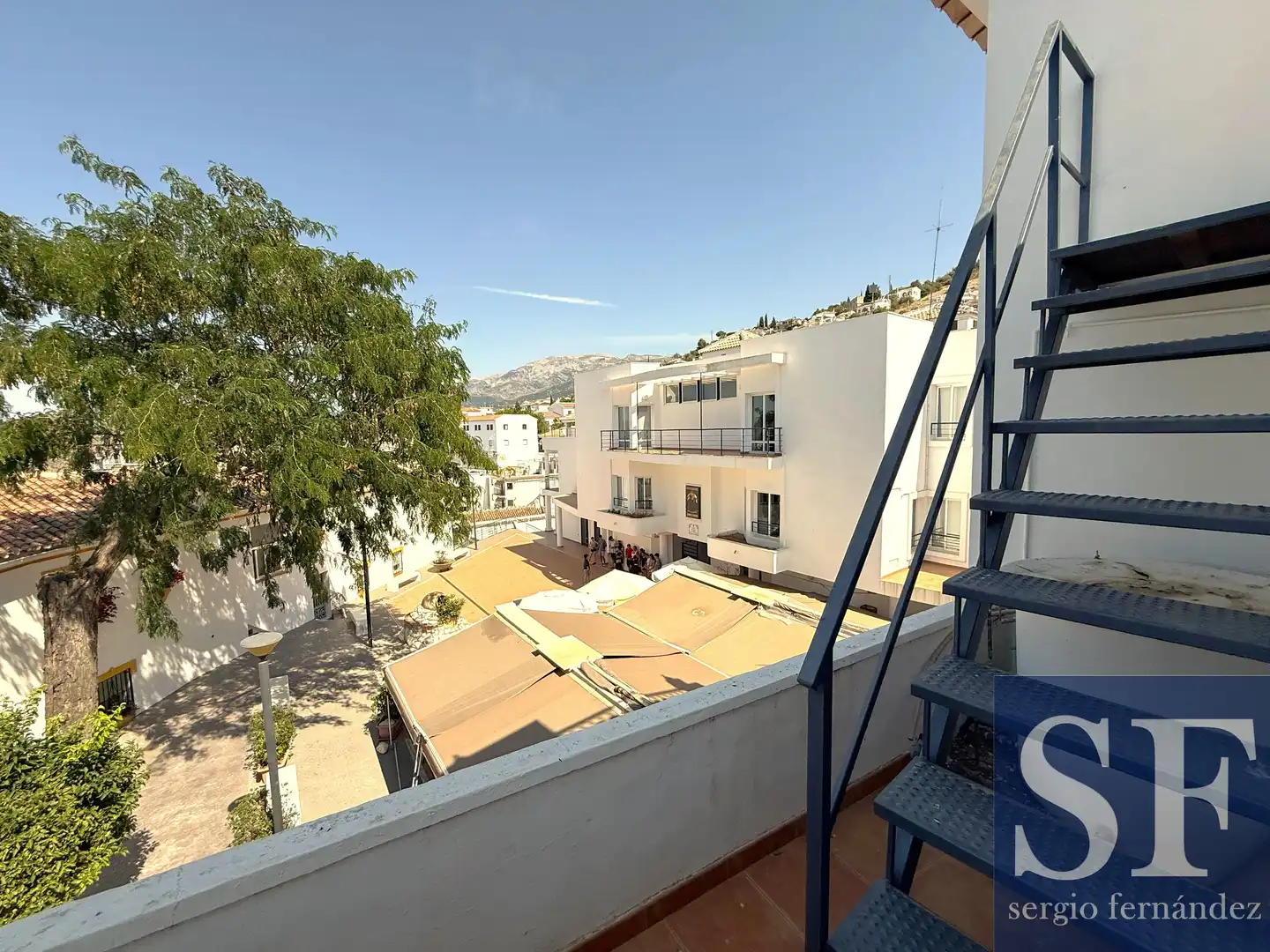Vista exterior de Casa adosada en venta en Cómpeta