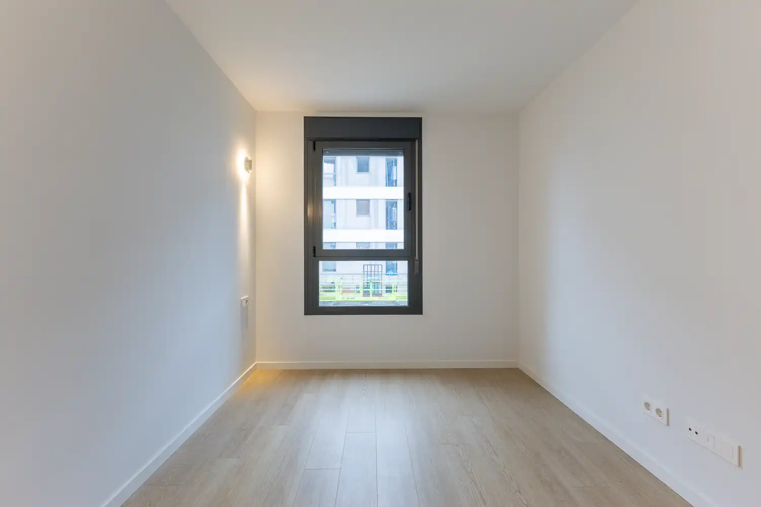 Habitación de Piso de alquiler en Dénia con Aire acondicionado, Calefacción y Trastero
