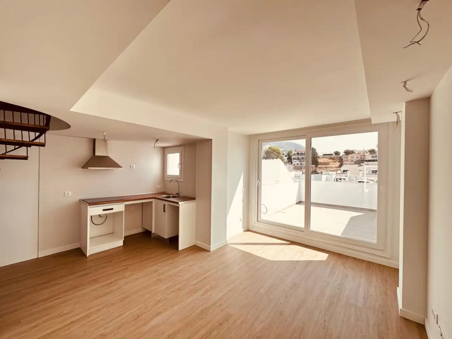 Bedroom of Attic for sale in Fuengirola  with Heating, Terrace and Storage room