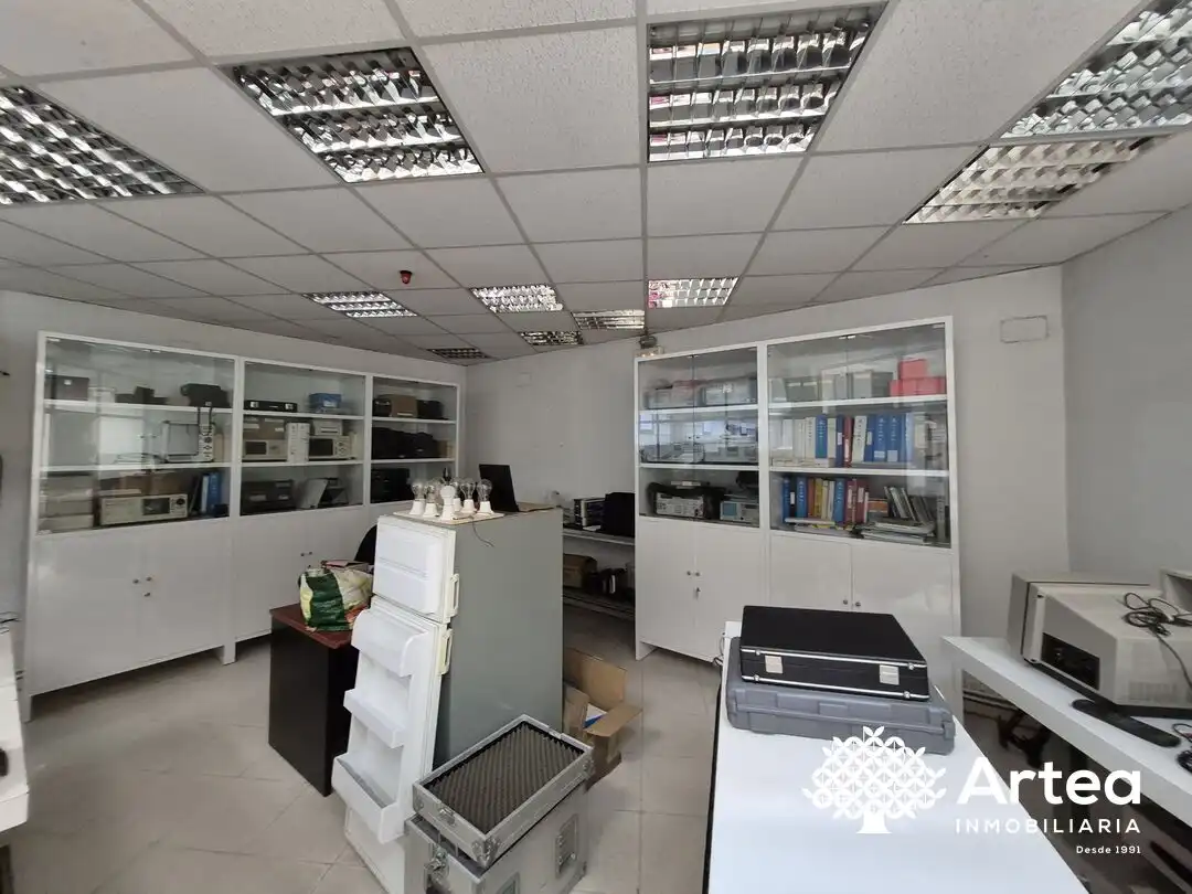 Local comercial en venda a Vianako Printzearen Kalea 4, imagen 2