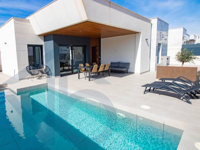 Casa-chalet en Venta en N/A en San Juan de los Terreros