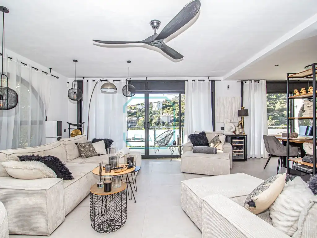 Wohnzimmer von Haus oder Chalet zum Verkauf in Calafell mit Klimaanlage, Schwimmbad und Balkon