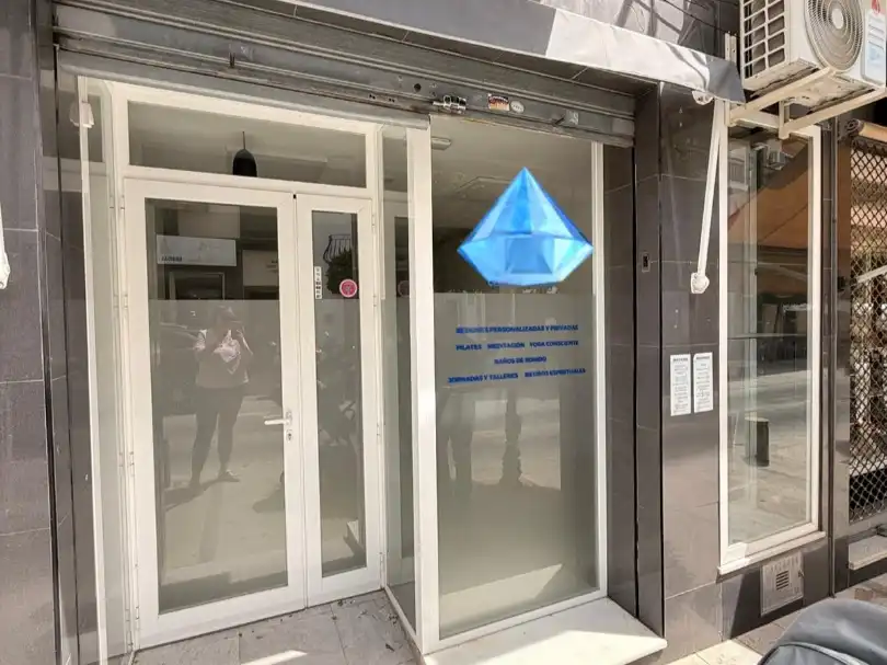 Local de lloguer en Alhaurín de la Torre amb Aire condicionat, Calefacció i Parquet