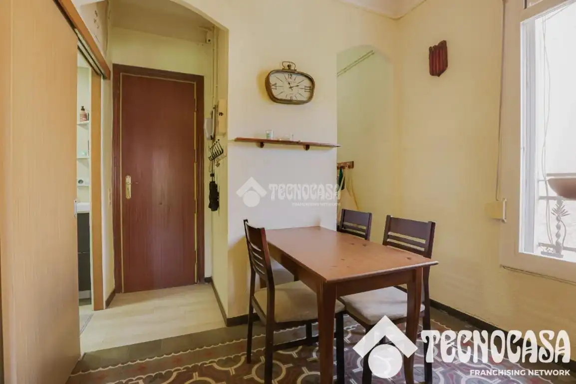 Esszimmer von Wohnung zum Verkauf in Barcelona