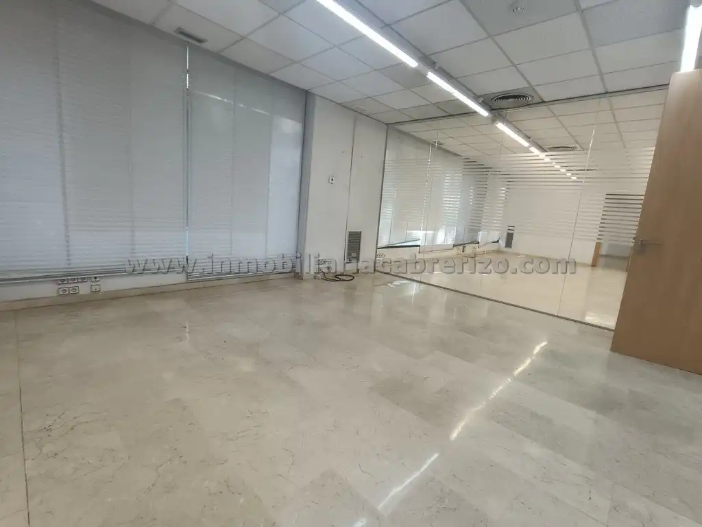 Business premises for sale in Calle Duques de Nájera, imagen 11