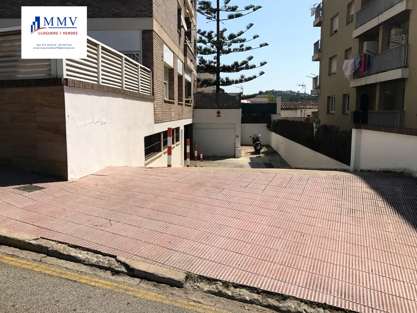 Garatge de lloguer a Avinguda Doctor Fleming, 10, Mas Baell - Can Carbó