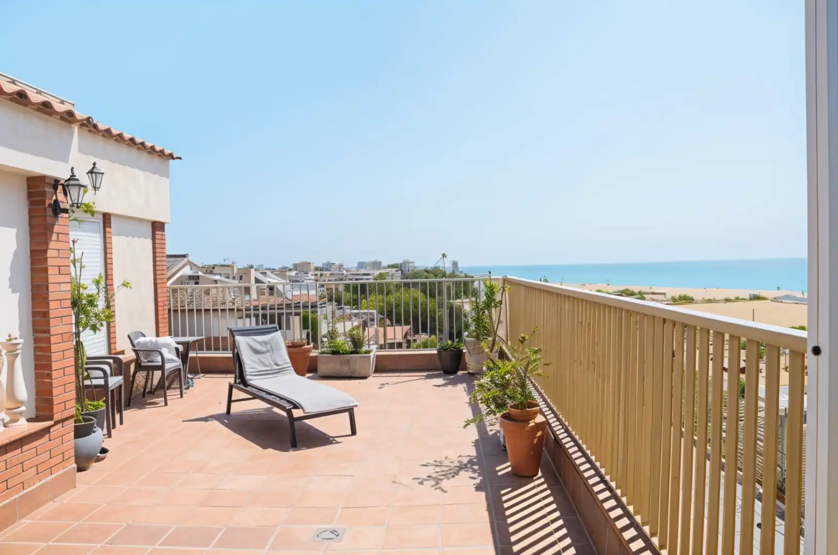 Ático en venta en de Santiago Rusiñol, Sector Est