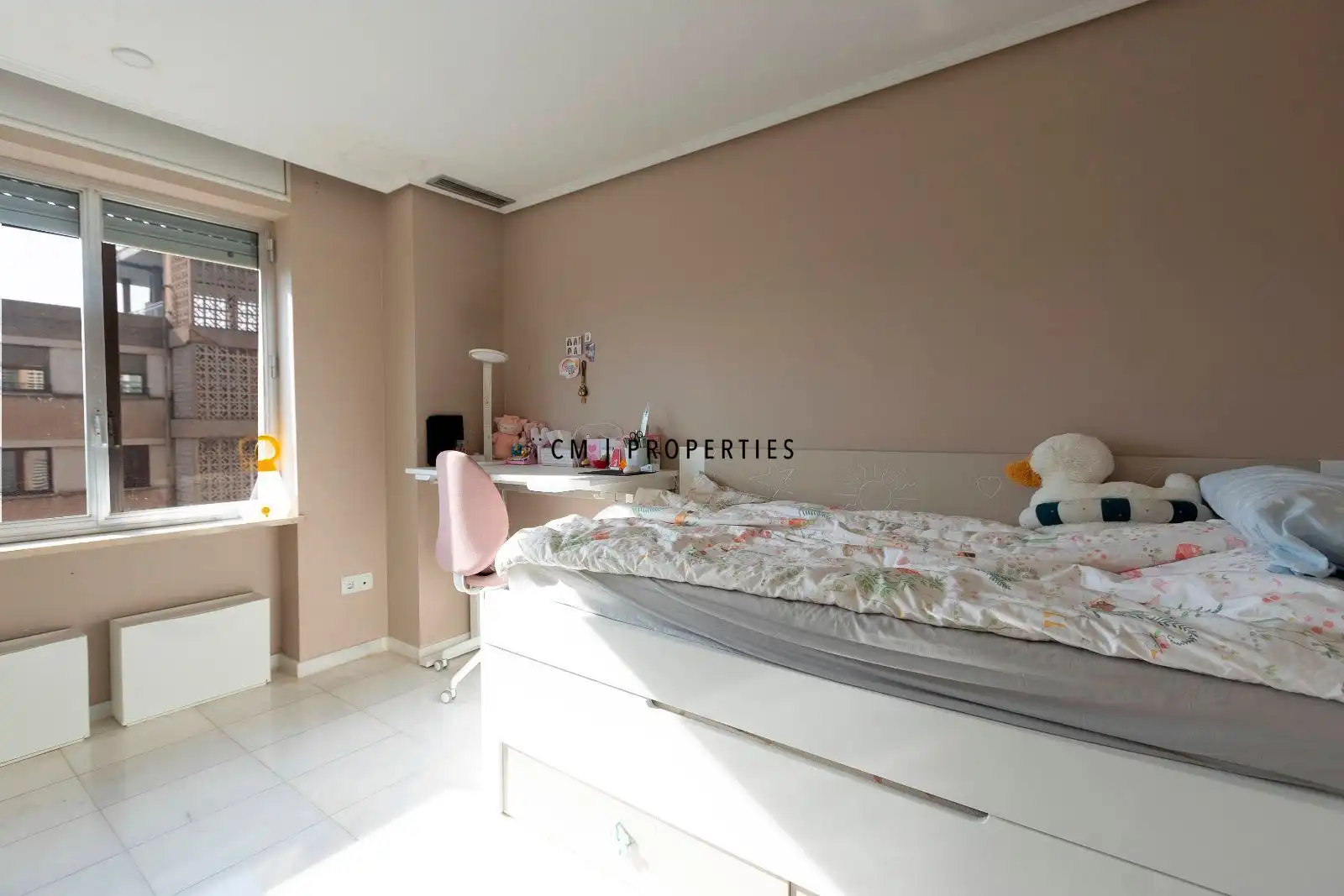 Habitación de Piso en venta en Valencia con Aire acondicionado, Amueblado y Balcón
