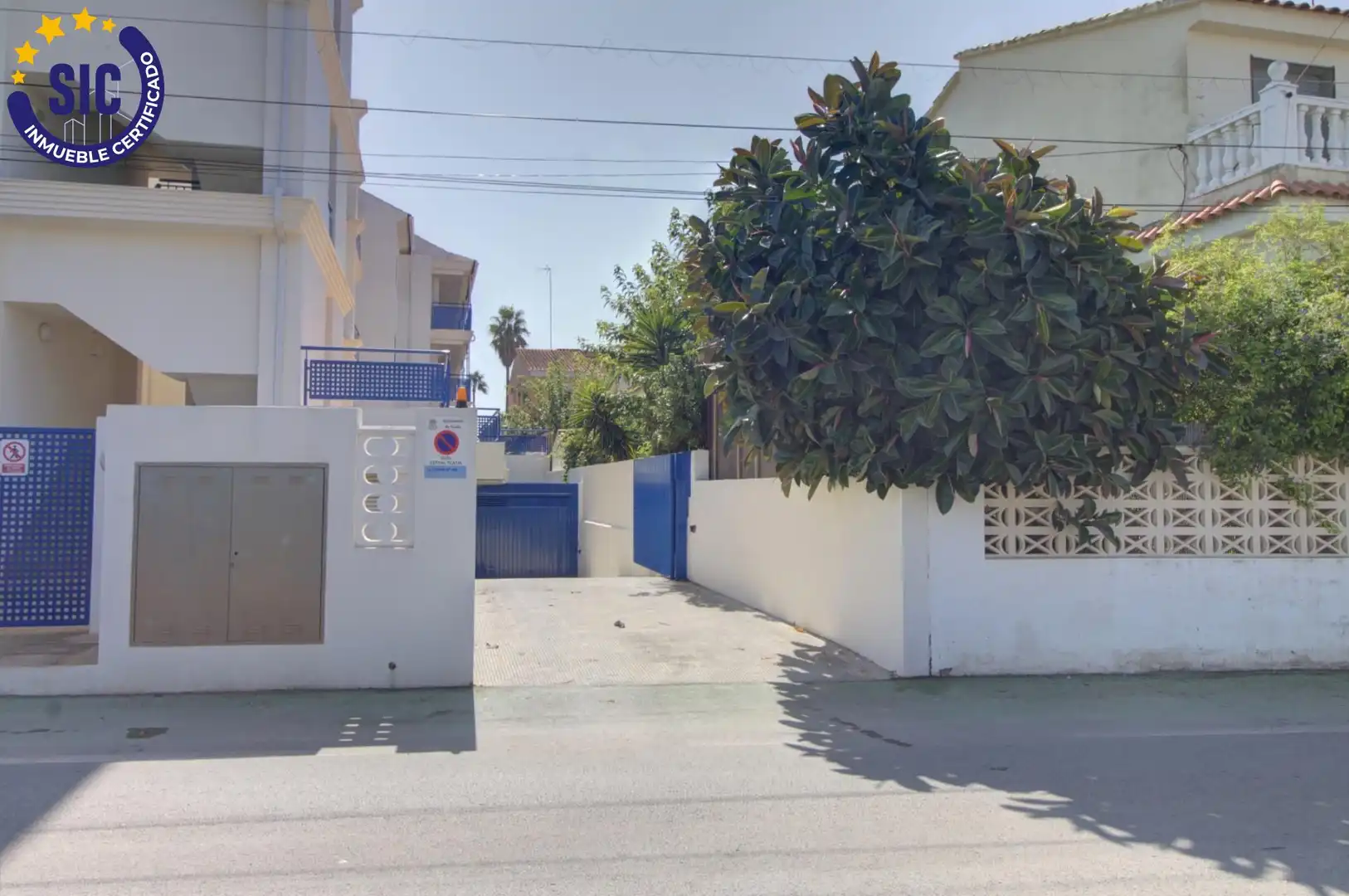 Außenansicht von Maisonette zum Verkauf in Nules mit Klimaanlage, Privatgarten und Terrasse