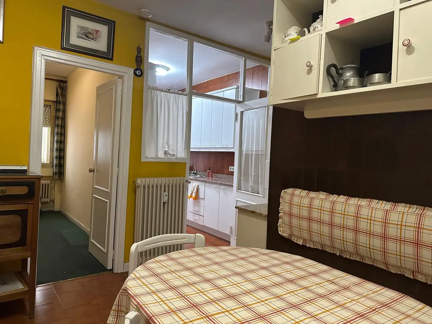 Kitchen of Flat for sale in Madrid  with Parquet flooring, Terrace and Storage room