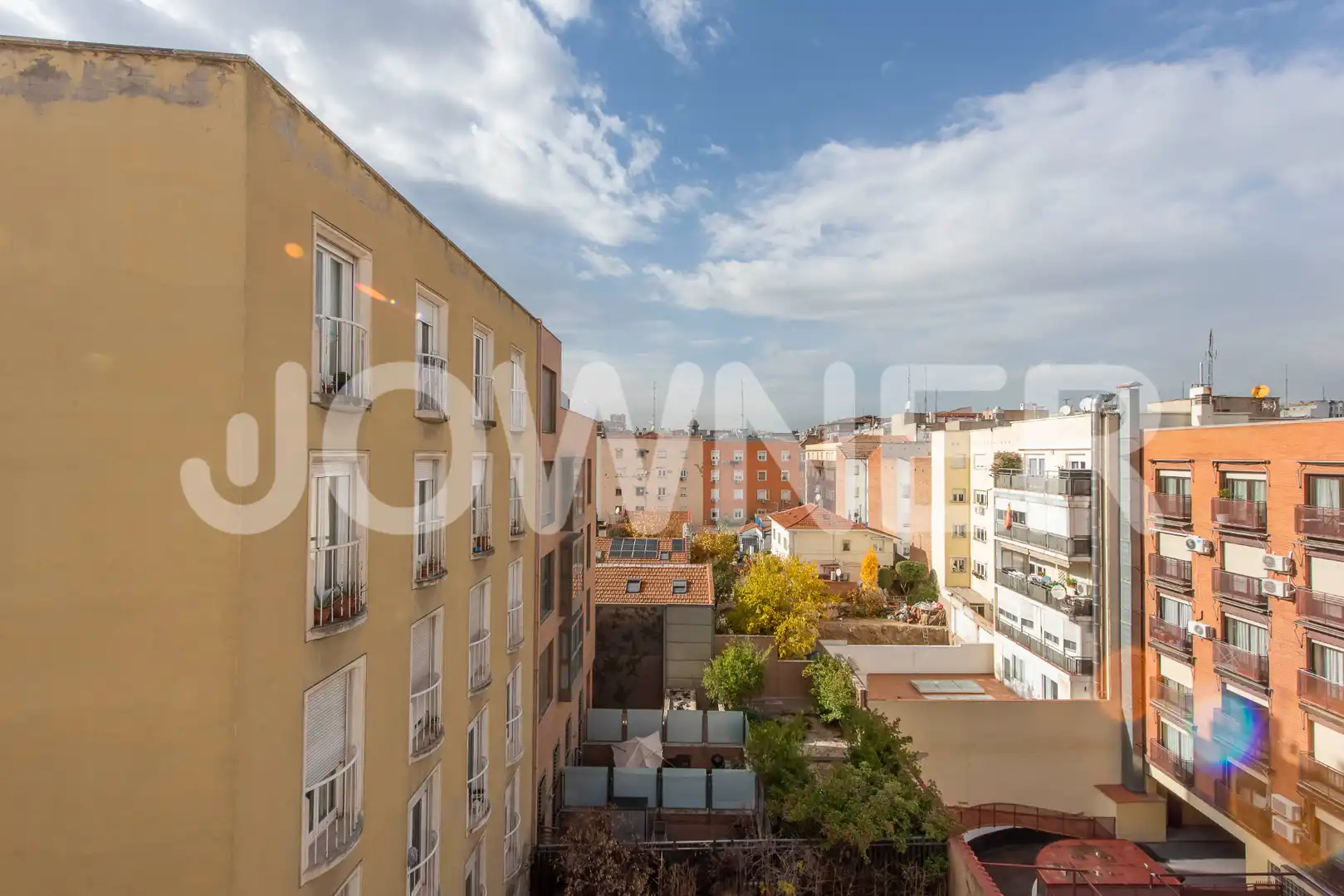 Terrassa de Pis de lloguer en Madrid amb Aire condicionat, Calefacció i Moblat