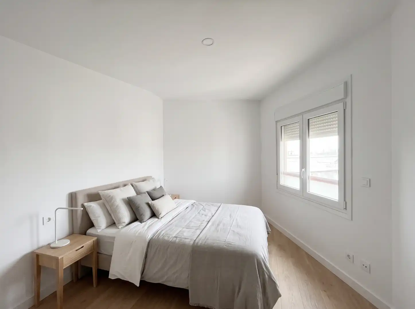Bedroom of Flat for sale in Els Pins