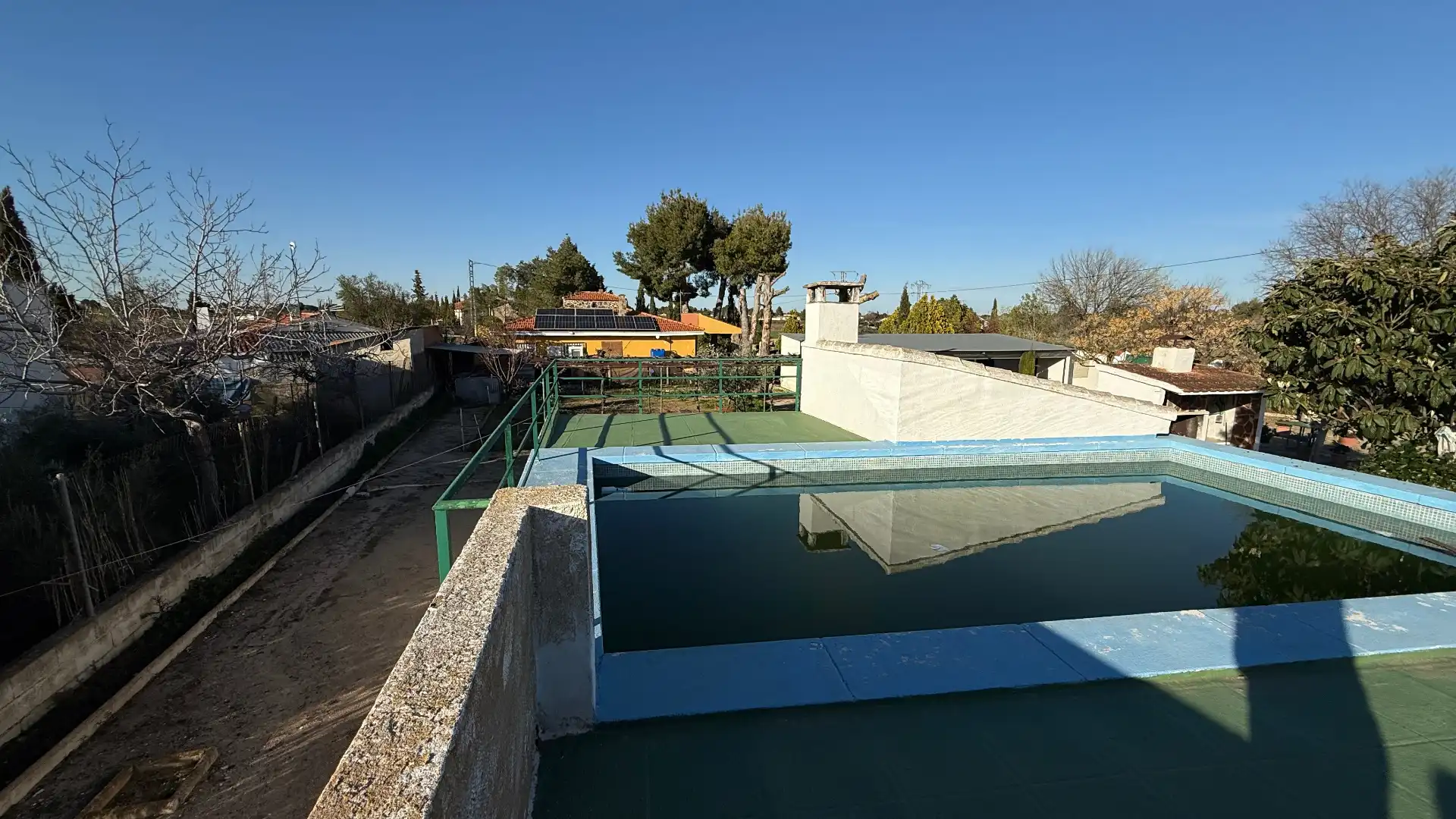 Piscina de Casa o xalet en venda en Barrax amb Calefacció, Piscina i Moblat