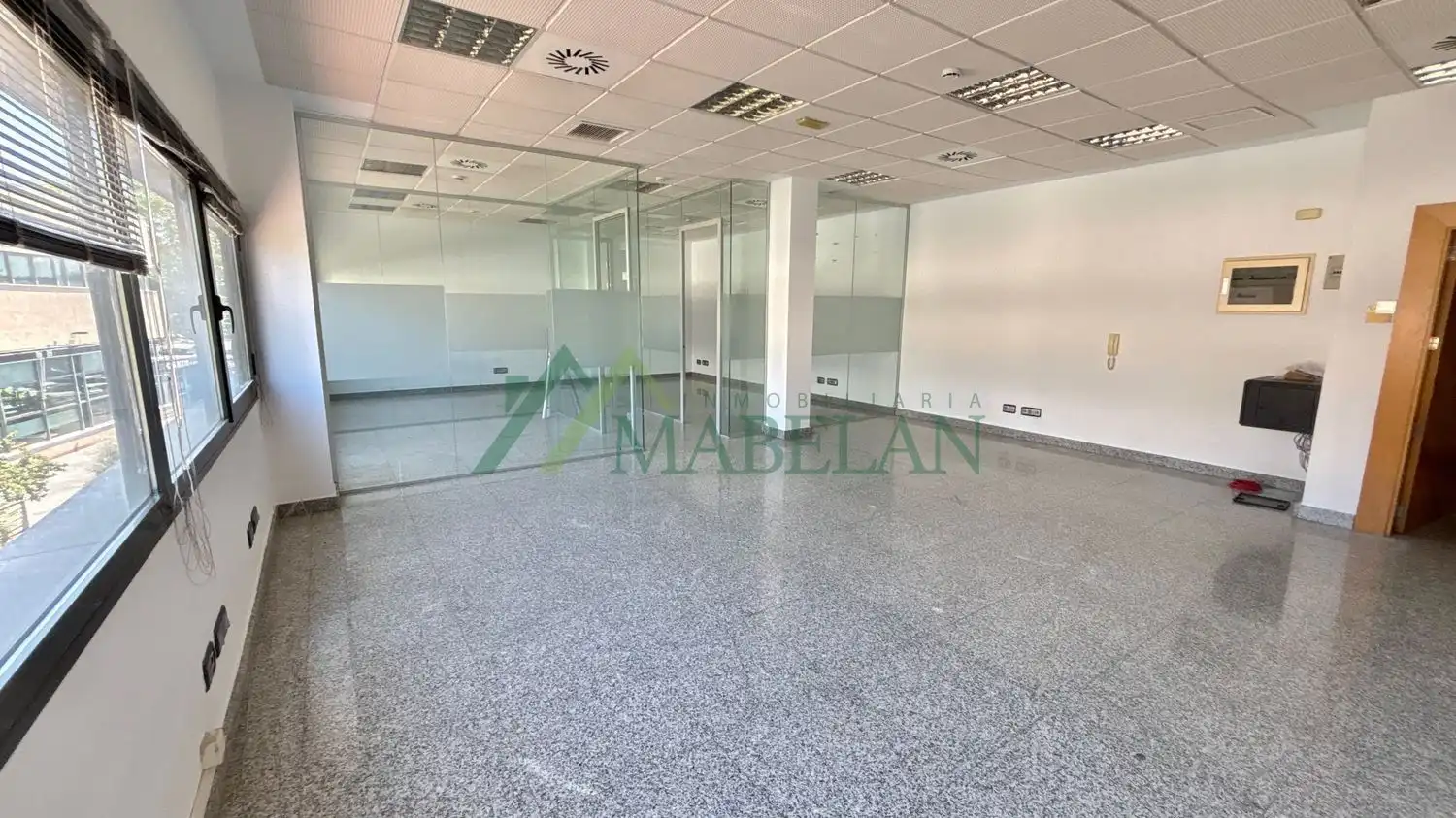 Büro mit Aufzug zur Miete in Europolis, imagen 6