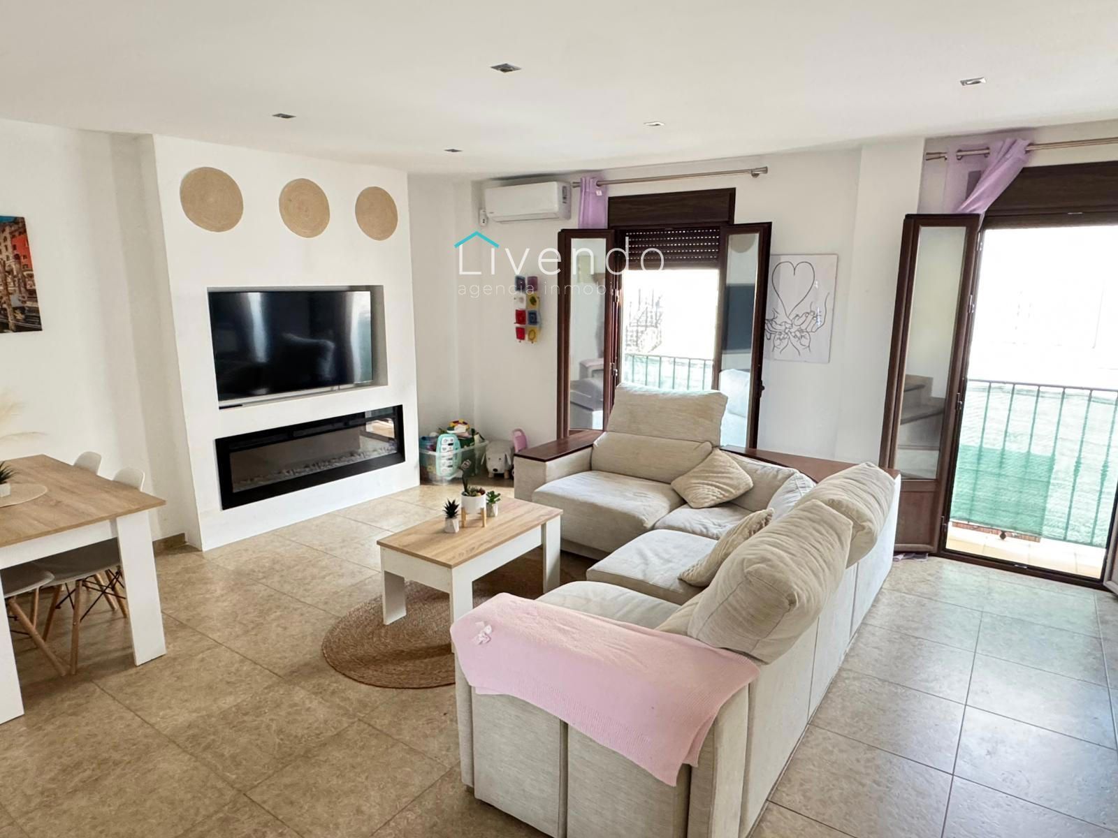 Living room of Single-family semi-detached for sale in Alcalá de los Gazules