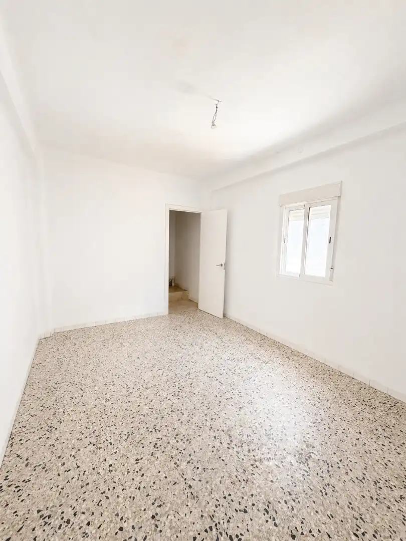 Habitación de Casa adosada en venta en Alcantarilla con Terraza