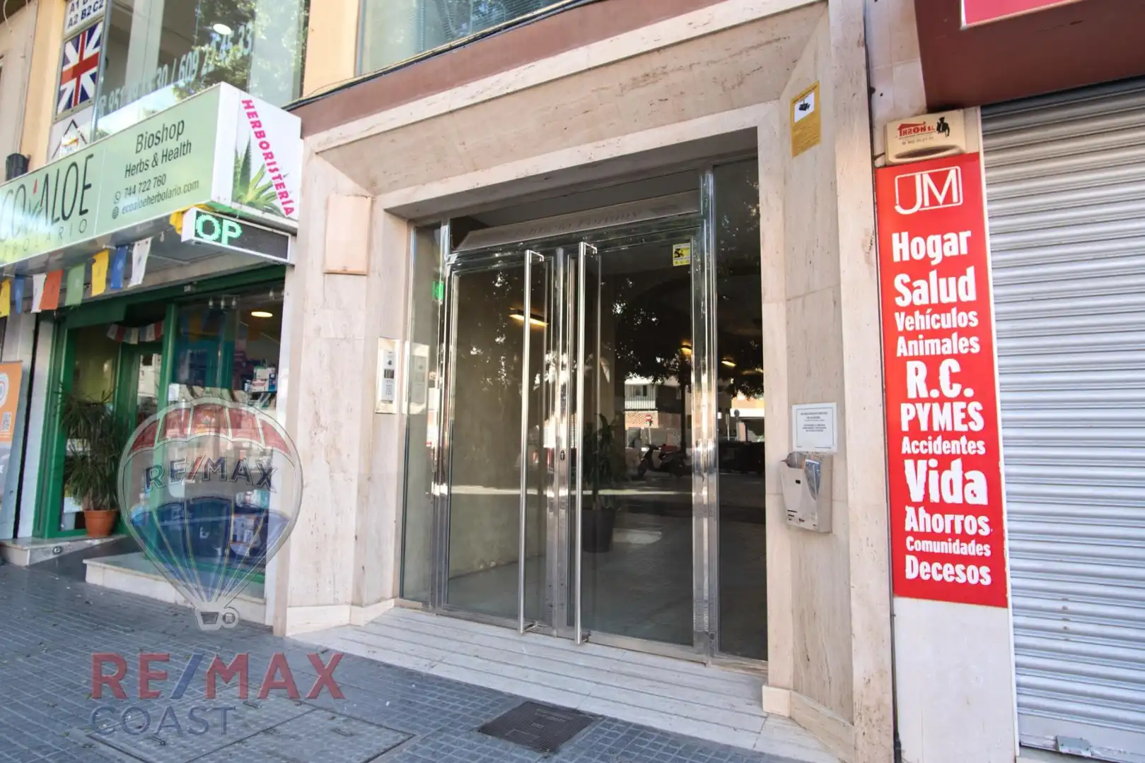Piso en venta en Málaga con Terraza y Alarma