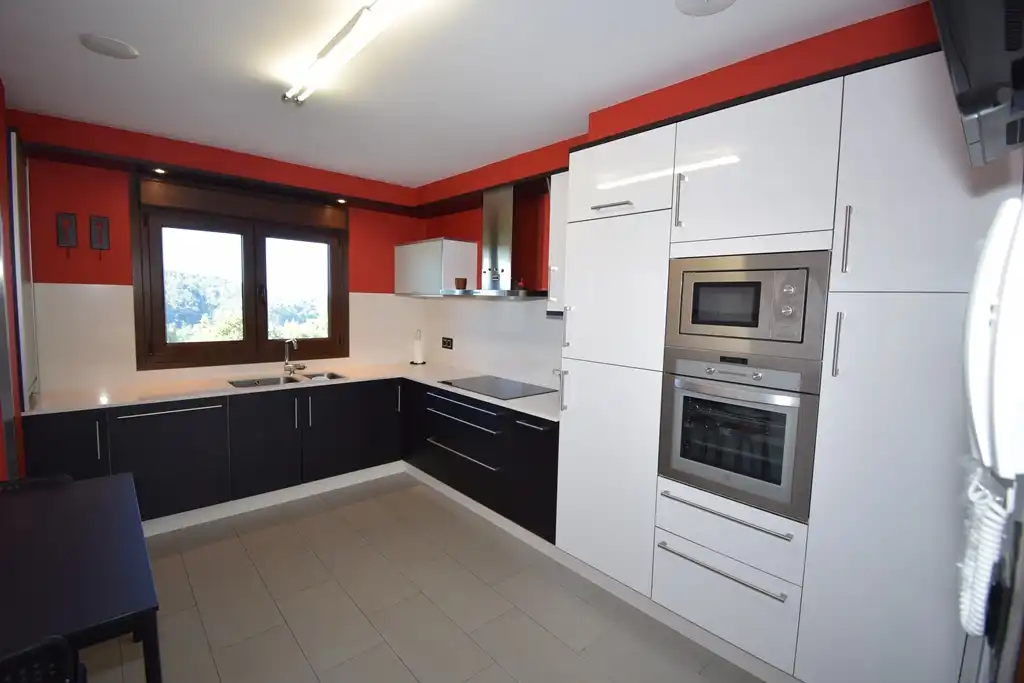 Cocina de Casa o chalet en venta en Vilarmaior con Calefacción, Jardín privado y Terraza