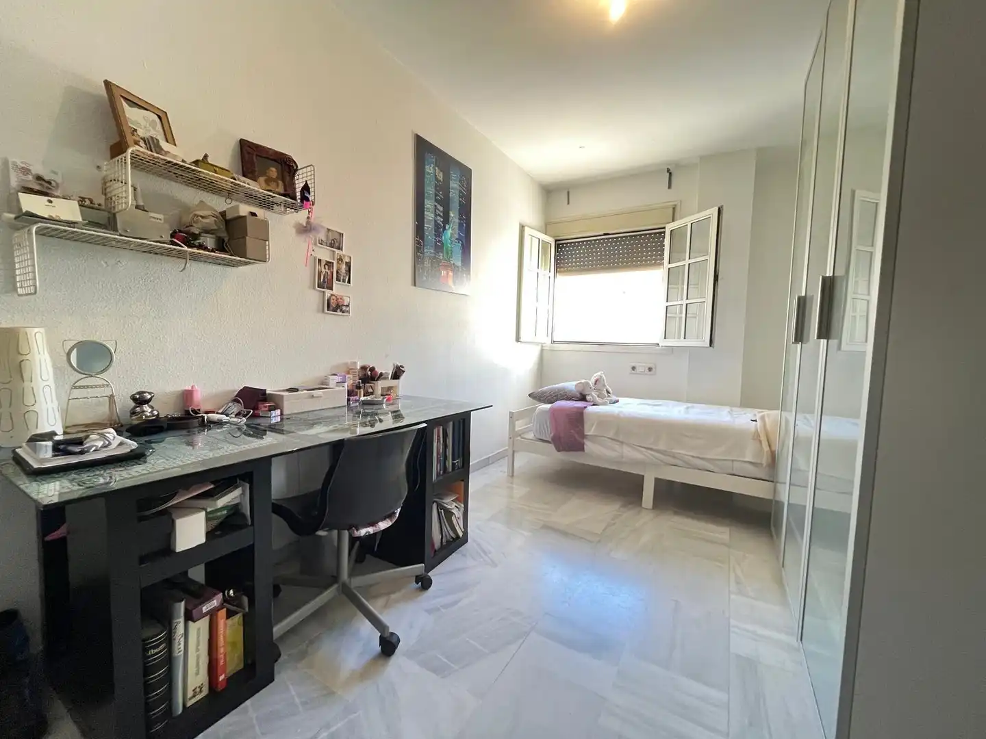 Habitación de Dúplex en venta en Dos Hermanas con Aire acondicionado, Terraza y Balcón