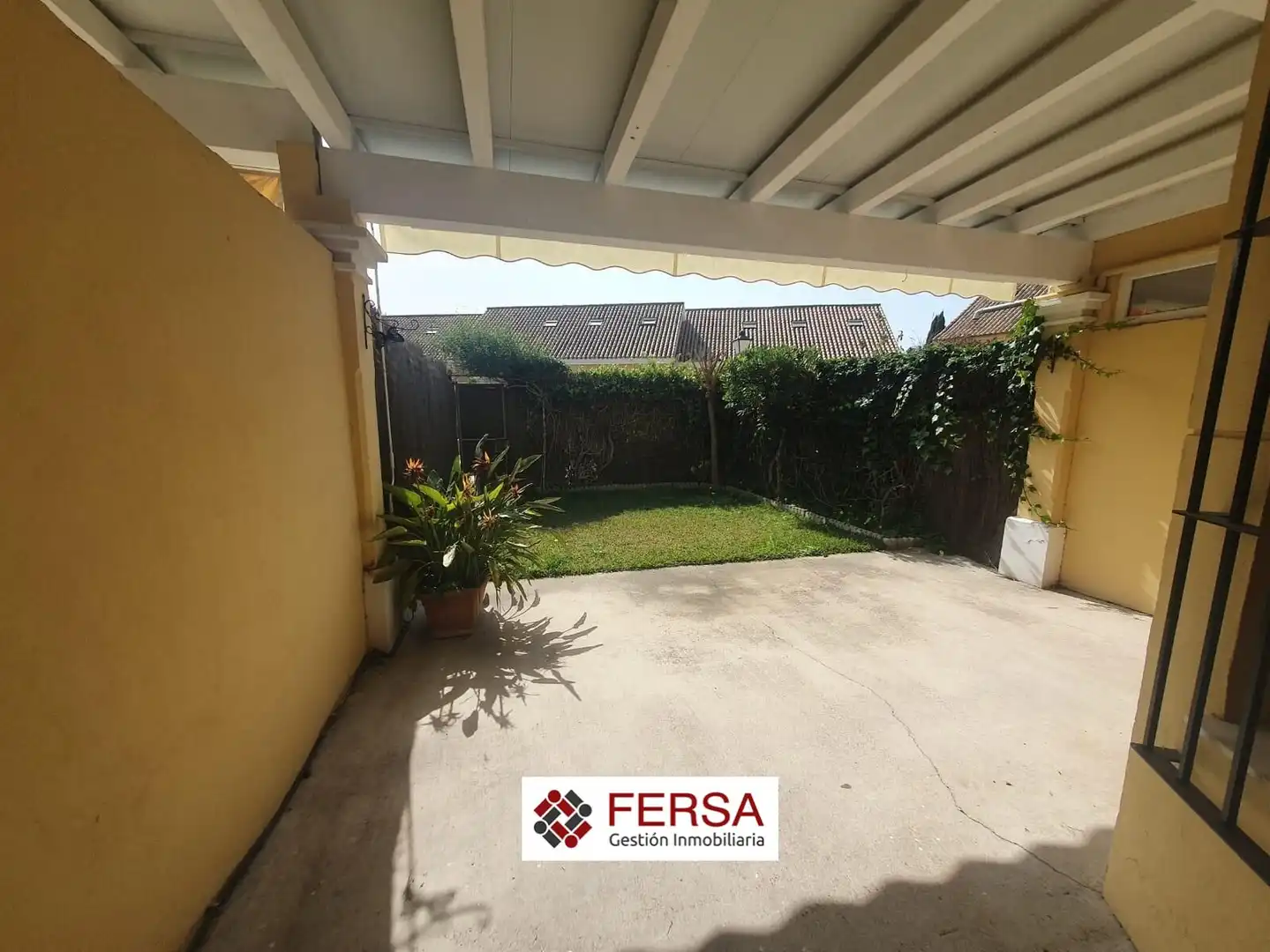 Garden of Detached homes for sale in El Puerto de Santa María  with Air Conditioner, Heating and Private garden