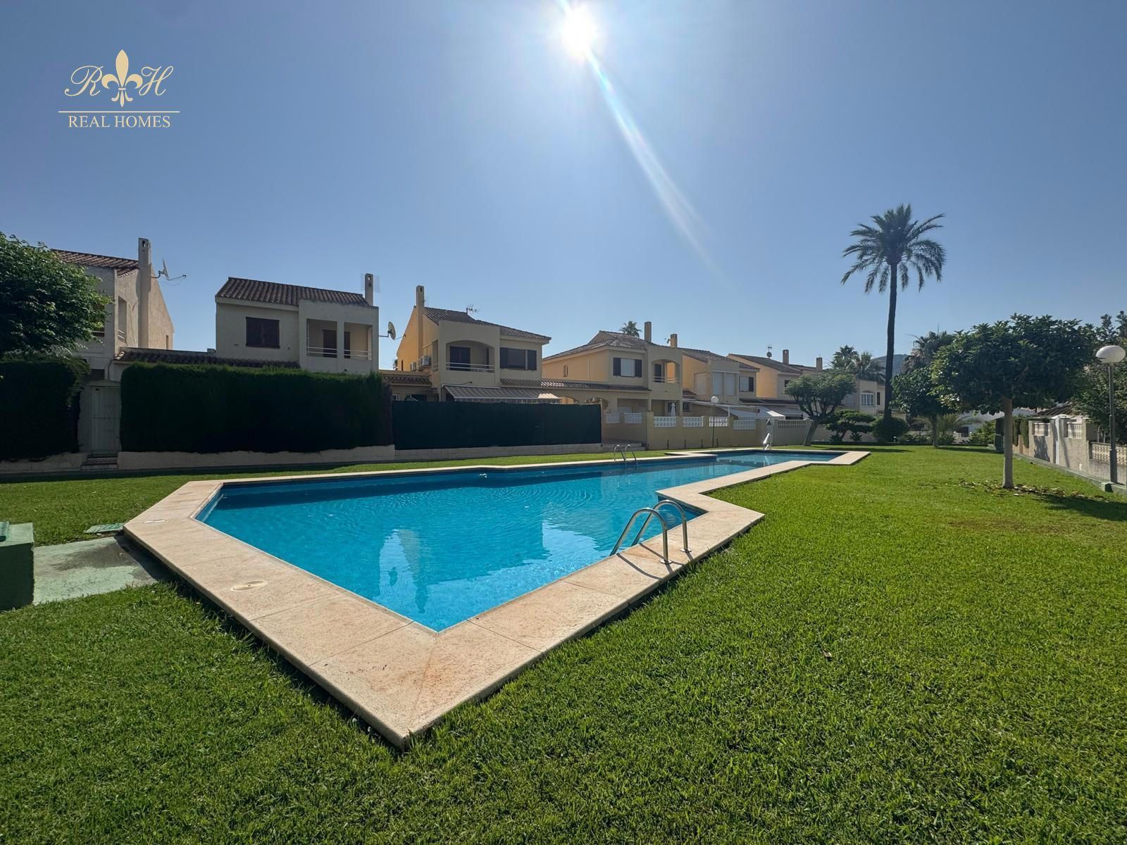 Swimming pool of Single-family semi-detached to rent in L'Alfàs del Pi  with Swimming Pool, Furnished and Community pool