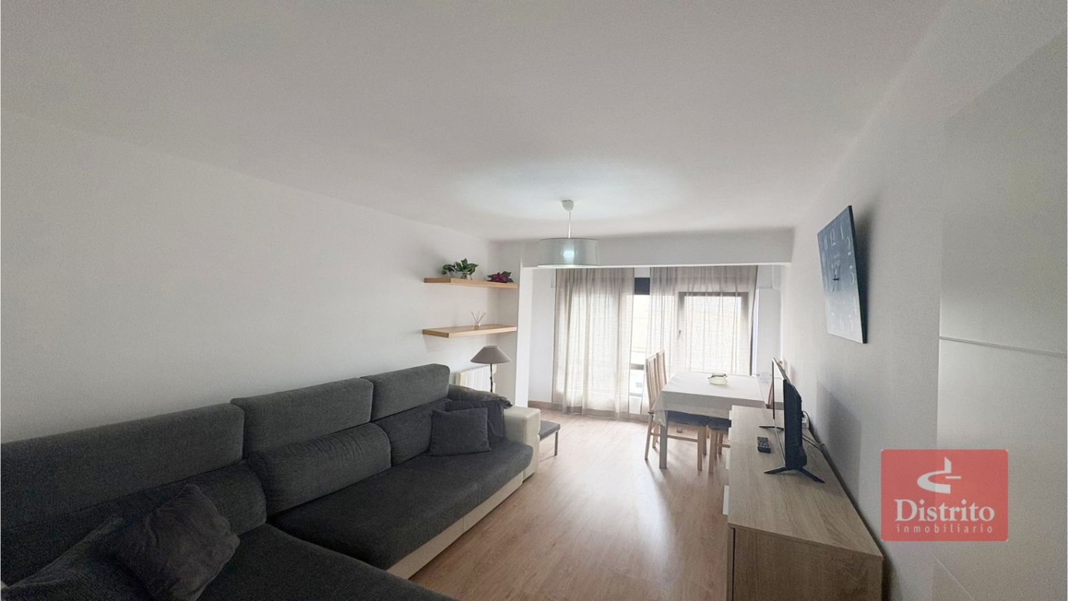 Sala de estar de Piso de alquiler en Santander con Calefacción y Amueblado