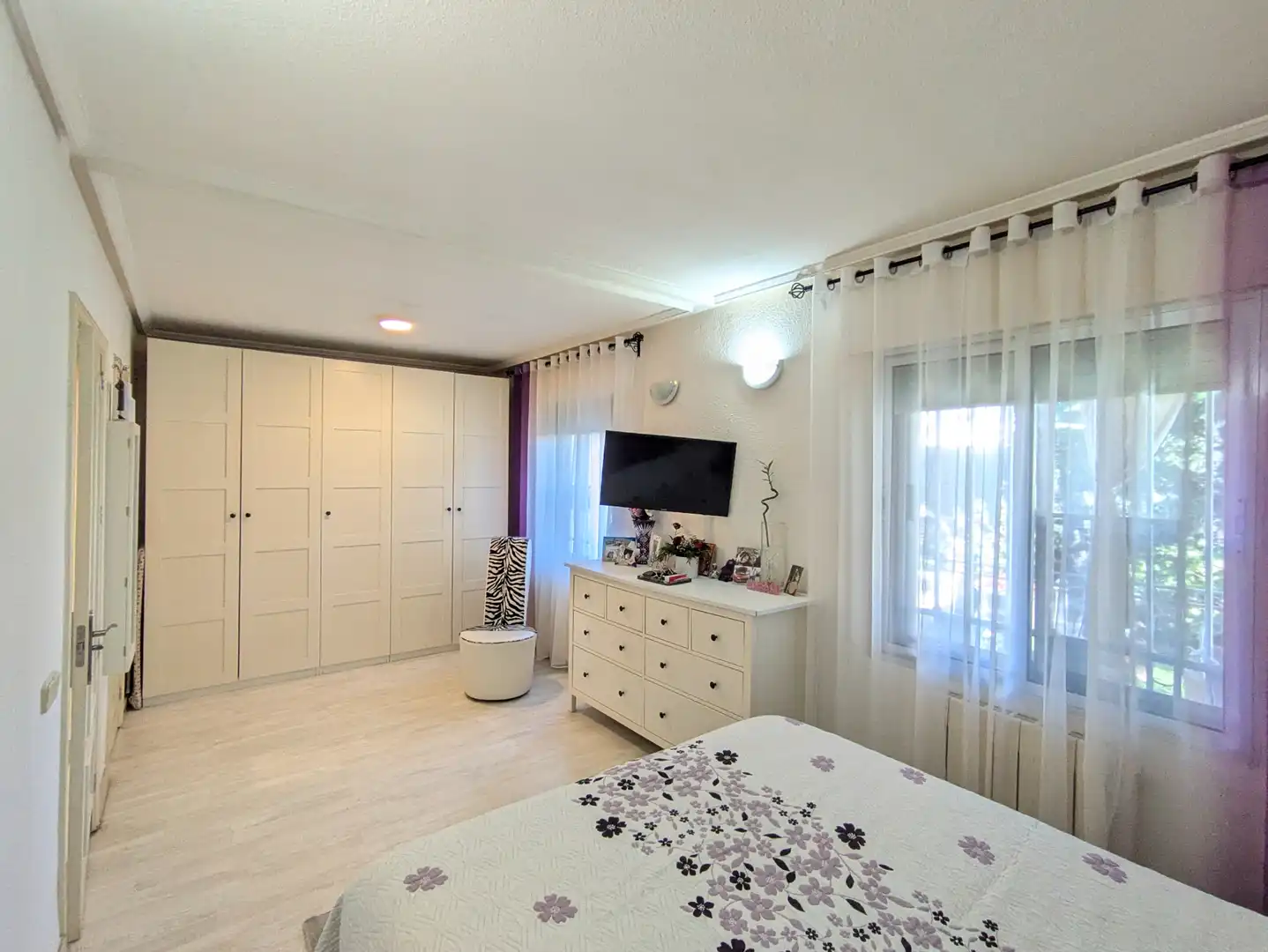 Dormitori de Casa o xalet en venda en Galapagar amb Aire condicionat, Calefacció i Jardí privat