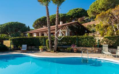Garden of House or chalet for sale in Cabrera de Mar  with Air Conditioner, Heating and Private garden