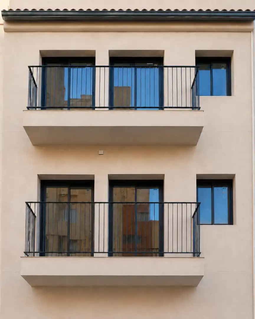 Vista exterior de Planta baixa en venda en Sabadell amb Aire condicionat, Calefacció i Jardí privat